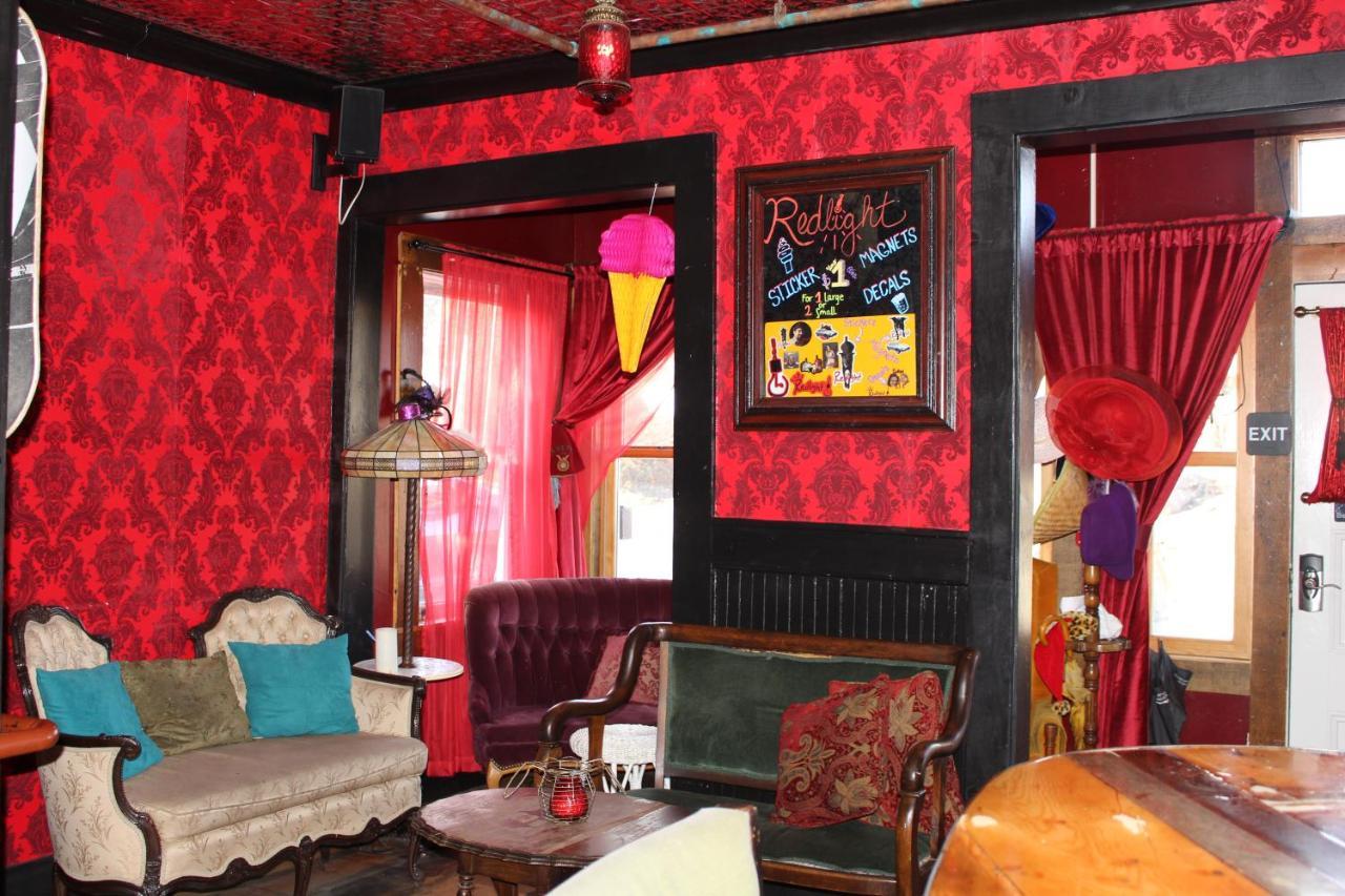 Redlight Historic Bunk Hotel And Speakeasy Truckee Exterior photo
